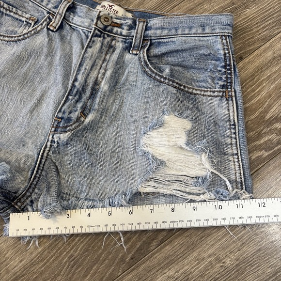 Hollister California Cut Off High Rise Distressed Jean Shorts Womens 5/27 Denim - Picture 6 of 14